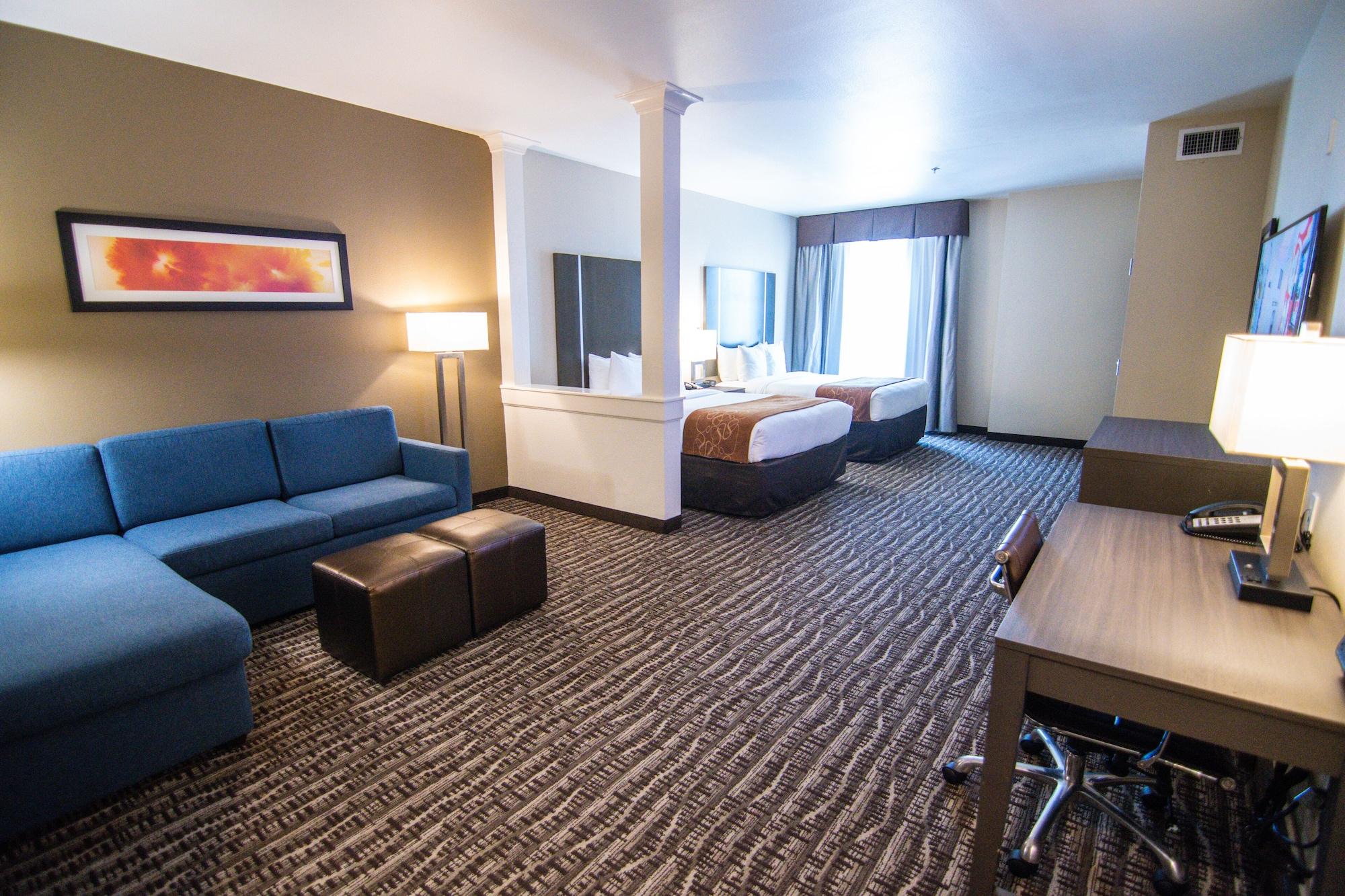 Comfort Suites Near Sam Houston Race Park Exterior foto